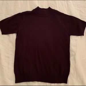Chaus Wine colored short sleeve sweater / top